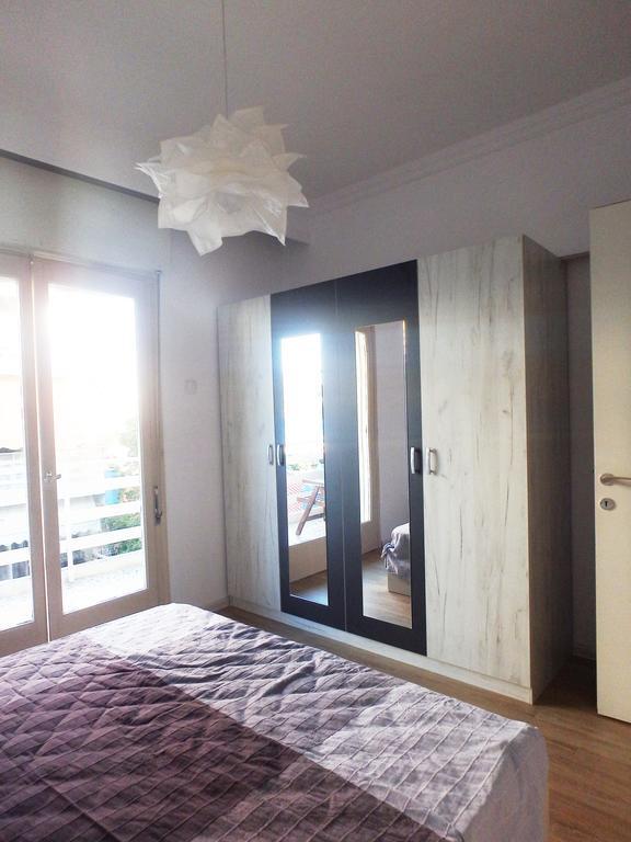 Holiday Apartment Sombrero Néa Péramos 外观 照片